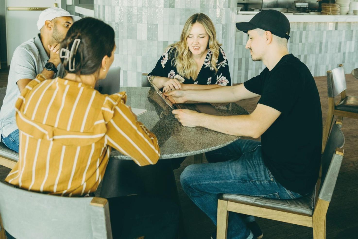 Espacio de coaching equipado para sesiones individuales